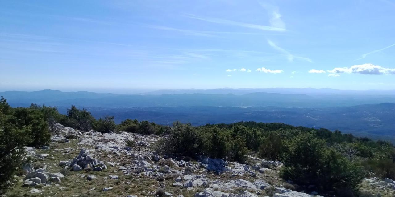 Montagne, Mer Et Verdon Séranon Exteriör bild